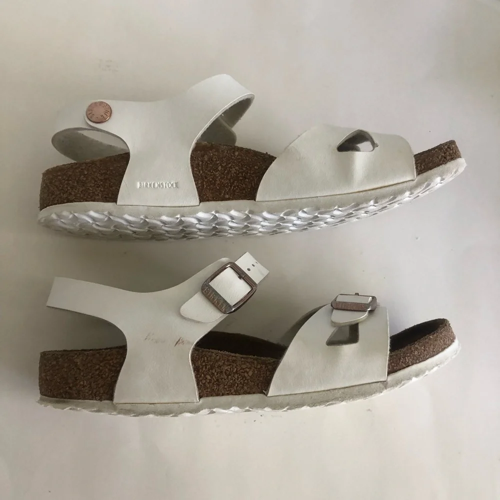 Birkenstock Girls Rio Birko-Flor  White Sandals Size 3-3.5/34
